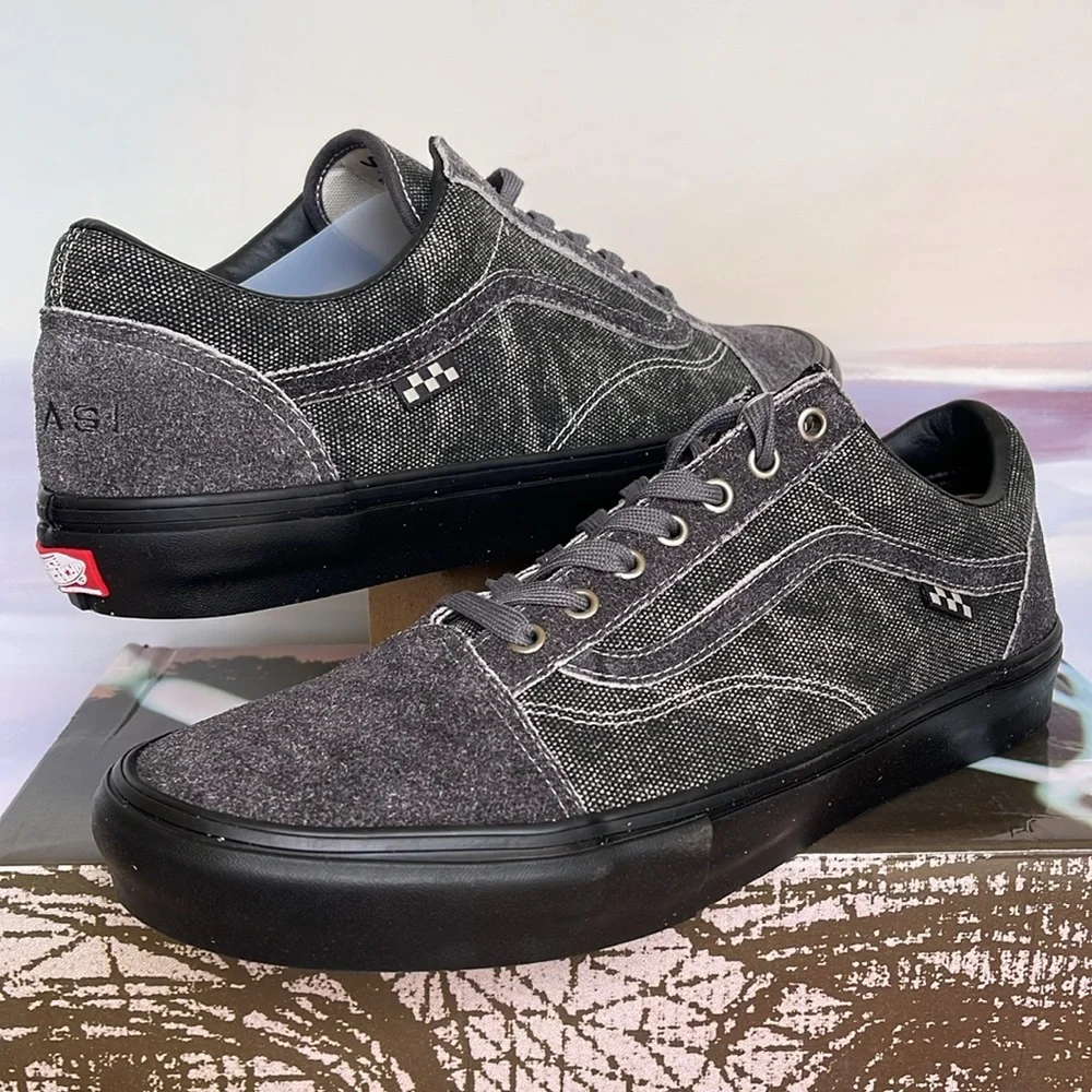 Vans Men’s Skate Old Skool
Quasi Asphalt
VN0A5FCB107
Sneakers - Picture 1 of 16